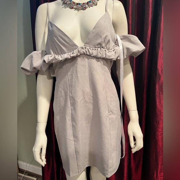 Grey Missguided Sleeveless Dress - Picture 4 of 4